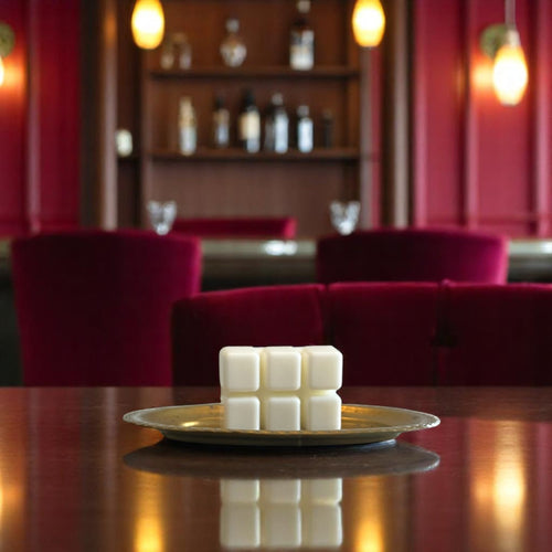 Cabaret wax melt, Lunahrin Candles